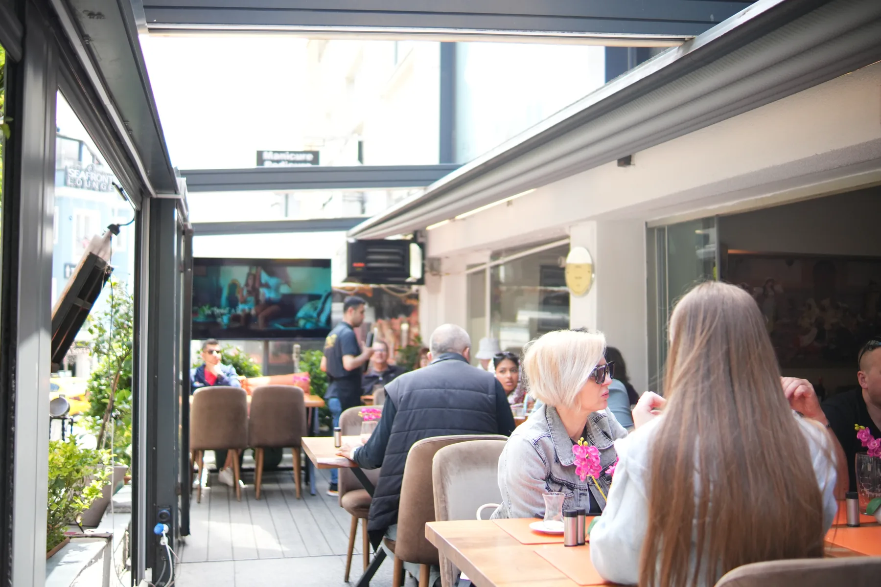 Garden dining at Divella Bistro in Sultanahmet near Hagia Sophia