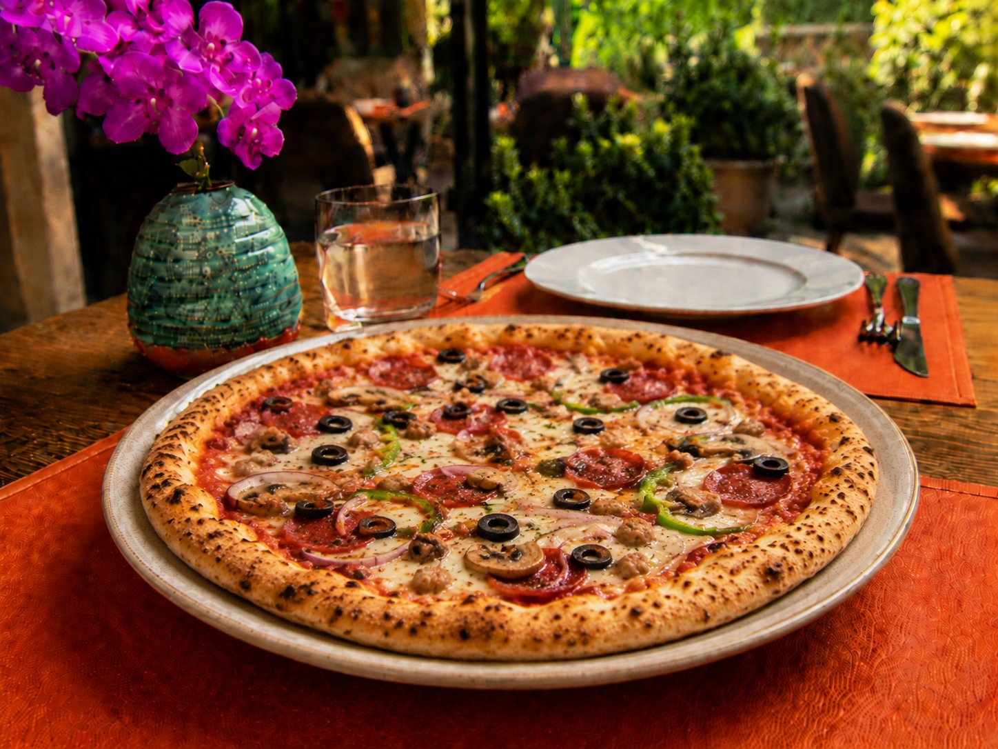 Divella mixed pizza in Sultanahmet